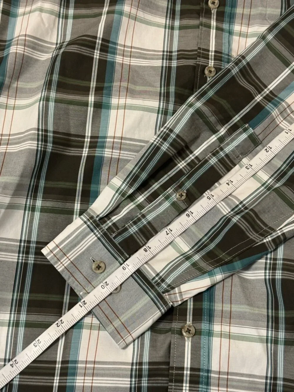 Eddie Bauer Shirt Mens LT Classic Fit Plaid Button Up Long Sleeve Green Gray - Picture 7 of 9
